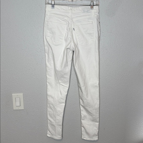 Levi's Women's 721 High Rise White Skinny Jeans Size 28 - Picture 5 of 6